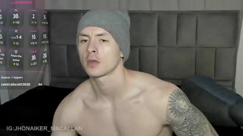 Snapshot of jhonny_macallan chatting on September 12, 2025, 1:28 am Jhonaiker online show from September 12, 2025, 1:28 am