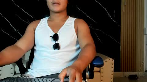 Snapshot of jhony_curly chatting on May 29, 2026, 11:47 pm jhony_curly online show from May 29, 2026, 11:47 pm