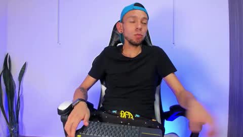 Jhors online show from October 12, 2025, 11:37 pm