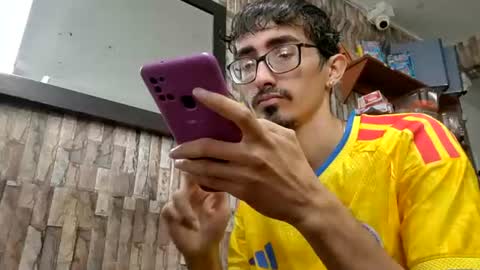 Snapshot of jhosuamoore chatting on July 7, 2026, 12:09 pm Jhosuamoore online show from July 7, 2026, 12:09 pm