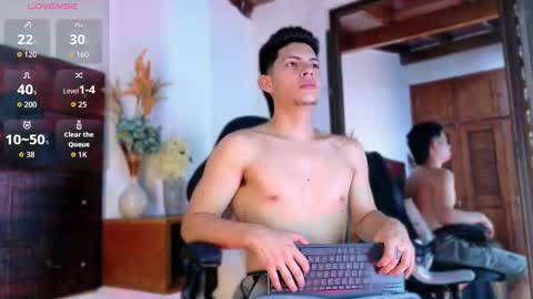 jhosuavega online show from February 4, 2026, 2:39 am