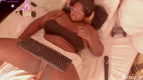 Hello iam hoxy ready to get wet online show from February 28, 2025, 3:04 am