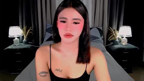 Snapshot of jhuliana_and_charles_room chatting on September 18, 2025, 2:57 am jhuliana_and_charles_room online show from September 18, 2025, 2:57 am