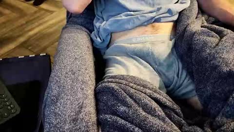 Hungone online show from November 2, 2025, 7:00 am