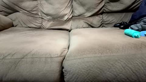 Snapshot of jibai582233 chatting on February 24, 2025, 4:16 am bigdawgg online show from February 24, 2025, 4:16 am