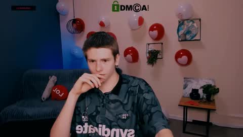 your dream  online show from February 19, 2025, 7:48 pm