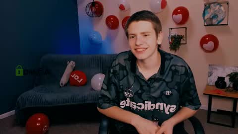 your dream  online show from February 20, 2025, 1:57 am