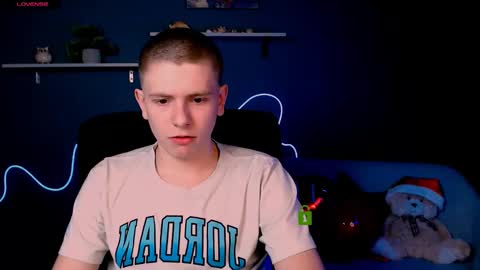 your dream  online show from February 21, 2025, 8:16 pm