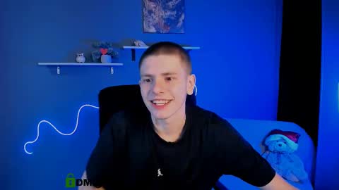 your dream  online show from February 28, 2025, 8:18 pm