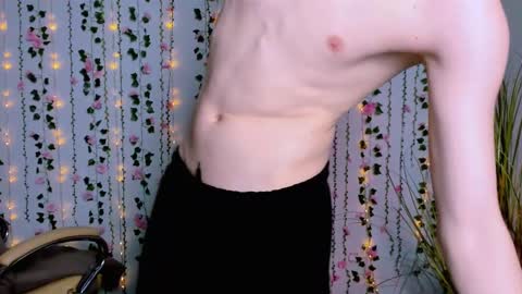 your dream  online show from March 11, 2025, 2:32 am