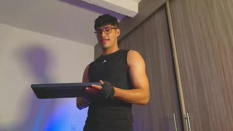 Jimmy Leeh online show from October 23, 2025, 3:39 am