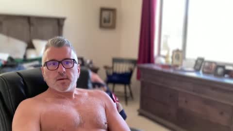 Snapshot of jimmyaaron chatting on February 15, 2025, 8:22 pm Dad of Three online show from February 15, 2025, 8:22 pm