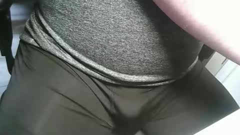 Snapshot of jimmychongax chatting on February 7, 2025, 11:13 pm Jimmychongax online show from February 7, 2025, 11:13 pm