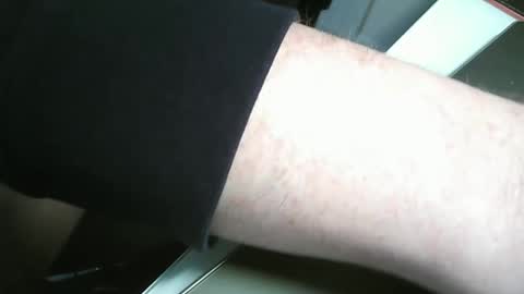 Snapshot of jimmychongax chatting on March 9, 2025, 8:10 pm Jimmychongax online show from March 9, 2025, 8:10 pm