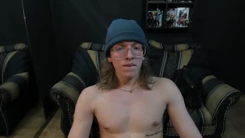Snapshot of jinnbook chatting on February 25, 2025, 8:25 am JinnBook online show from February 25, 2025, 8:25 am