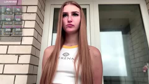 Jinny online show from November 11, 2025, 8:36 am