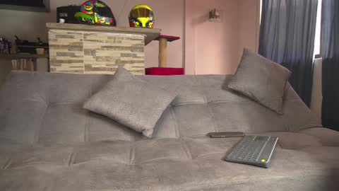 Jinx independent model online show from February 3, 2025, 4:31 pm