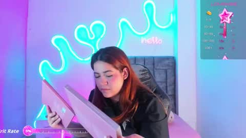 Snapshot of jisoo__ chatting on November 10, 2025, 11:42 am kim online show from November 10, 2025, 11:42 am