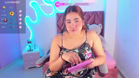 Snapshot of jisoo__ chatting on December 5, 2025, 2:03 pm kim online show from December 5, 2025, 2:03 pm