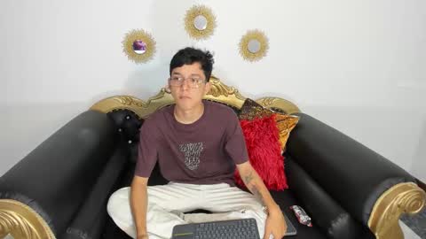 Snapshot of jisus_catt chatting on February 14, 2026, 11:56 pm Jisusth online show from February 14, 2026, 11:56 pm