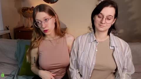 Hey Guys We are Julia ginger  Tina brunette online show from December 2, 2024, 3:37 am