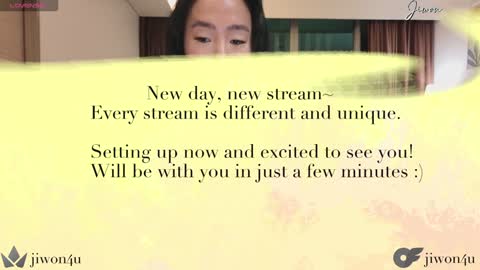 Snapshot of jiwon4u chatting on January 25, 2025, 12:26 pm Jiwon online show from January 25, 2025, 12:26 pm