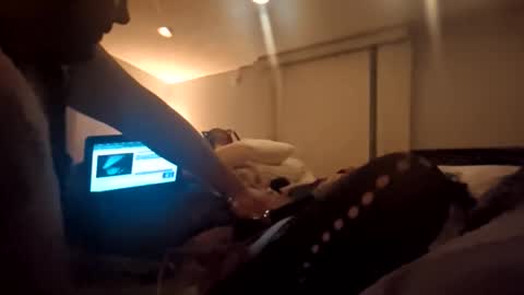 Snapshot of jizzle192 chatting on February 11, 2026, 7:35 am jizzle192 online show from February 11, 2026, 7:35 am