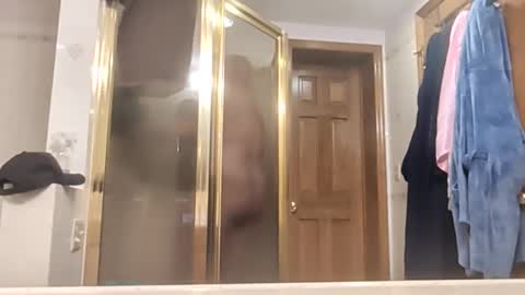 Snapshot of jizzle192 chatting on February 14, 2026, 4:42 am jizzle192 online show from February 14, 2026, 4:42 am