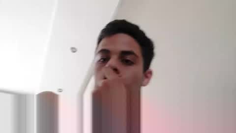 Snapshot of jjj963733 chatting on January 16, 2026, 12:42 pm jjj963733 online show from January 16, 2026, 12:42 pm