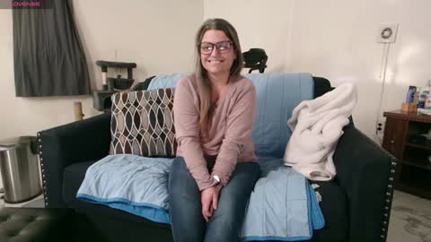 Snapshot of jjjust4fun1985 chatting on February 6, 2025, 11:37 pm Nicole Allen online show from February 6, 2025, 11:37 pm