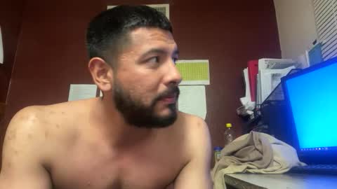 jjuarez5409 online show from February 15, 2026, 7:51 am