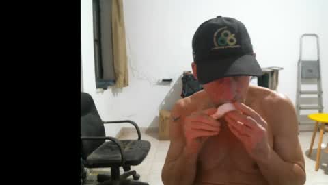 Snapshot of jlmbud chatting on January 14, 2025, 10:55 pm jlmbud online show from January 14, 2025, 10:55 pm