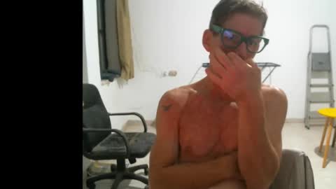 Snapshot of jlmbud chatting on February 16, 2025, 9:48 pm jlmbud online show from February 16, 2025, 9:48 pm