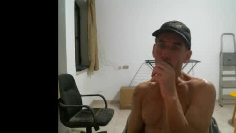 Snapshot of jlmbud chatting on March 11, 2025, 11:04 pm jlmbud online show from March 11, 2025, 11:04 pm