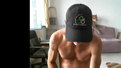 Snapshot of jlmbud chatting on September 20, 2025, 1:01 pm jlmbud online show from September 20, 2025, 1:01 pm