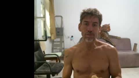 Snapshot of jlmbud chatting on September 24, 2025, 3:48 pm jlmbud online show from September 24, 2025, 3:48 pm