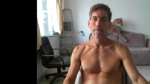Snapshot of jlmbud chatting on October 12, 2025, 10:47 am jlmbud online show from October 12, 2025, 10:47 am