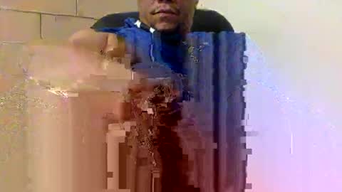 Holmesfifth online show from February 18, 2025, 3:54 pm