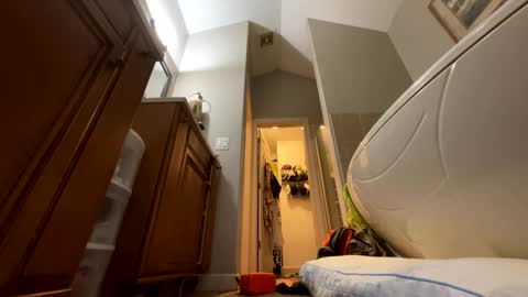 Jimmy online show from April 12, 2026, 2:16 am