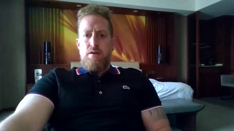 jmate13 online show from June 8, 2026, 5:19 am
