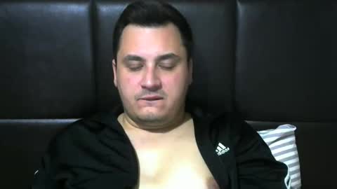 Snapshot of jnsnw chatting on November 1, 2025, 12:01 am jnsnw online show from November 1, 2025, 12:01 am