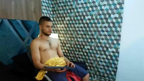 Snapshot of joaho_fernandez chatting on June 4, 2026, 8:26 pm Joao online show from June 4, 2026, 8:26 pm