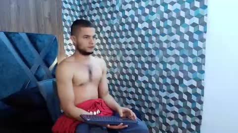 Snapshot of joaho_fernandez chatting on June 19, 2026, 12:04 am Joao online show from June 19, 2026, 12:04 am