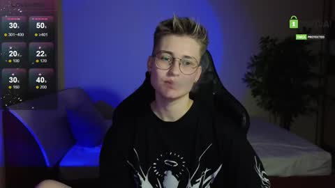 Snapshot of joan_night chatting on September 10, 2025, 6:19 pm J online show from September 10, 2025, 6:19 pm