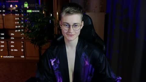 J online show from April 20, 2026, 7:26 pm