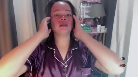 Joana online show from April 9, 2026, 11:32 pm