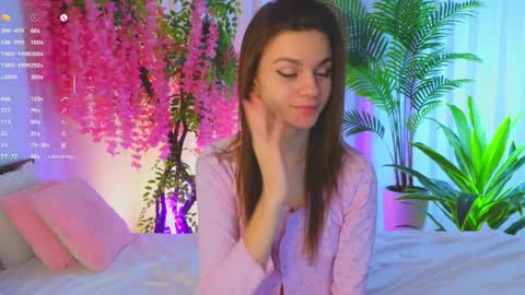 Eva online show from April 5, 2026, 7:33 pm