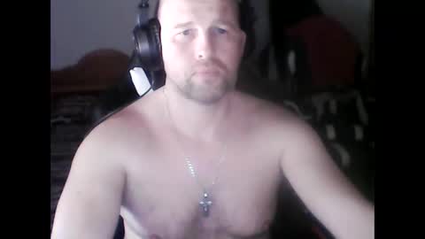 joaquin190 online show from May 12, 2026, 12:02 pm