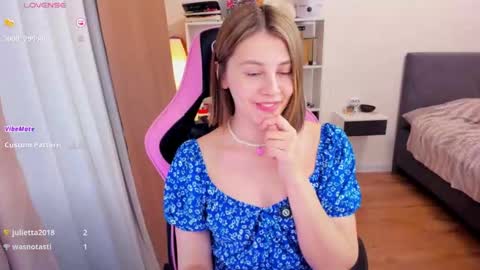  nude photos videos  online show from March 5, 2026, 5:42 pm