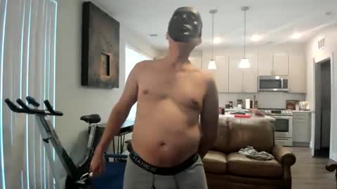 joe1997202399 online show from February 16, 2026, 2:35 pm